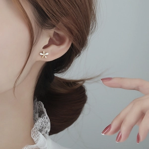 Small Flower Stud Earrings White Enamel Zircon Copper Gold Plated Sweet Minimalist Elegant Jewelry For Women Girls