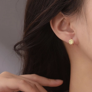 Hollow Camellia Rose Flower Hoop Earrings Copper With 925 Sterling Silver Earring Post Elegant Simple Jewelry For Women