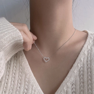 Elegant Copper Heart Pendant Necklace With Cubic Zirconia Vacuum Plated Sweet Commuting Style Jewelry For Women Girls