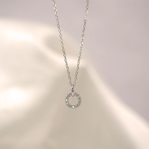 Elegant S925 sterling silver geometric circle necklace with shimmering cubic zirconia