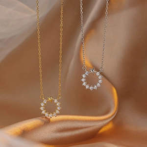 Elegant 925 silver star and circle pendant necklace with sparkling pavé cubic zirconia