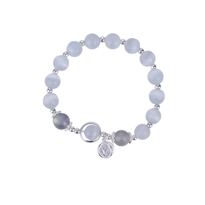 Minimalist cat eye bead bracelet with hollow silver pendant and clear zircon inlay