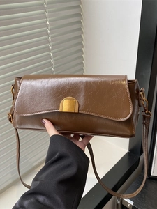 Sac Baguette Rétro en Cuir PU pour Femmes Sac Sous le Bras Bandoulière Minimaliste Avec Fermoir Métallique Doré Sac à Main Élégant