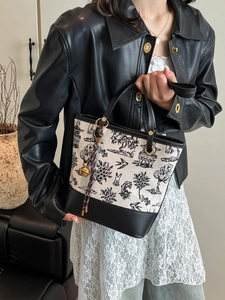 Retro canvas tote bag with Chinese ink landscape print and black leather trim accents