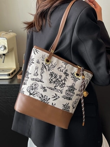 Retro canvas and leather tote bag with oriental ink painting and tassel detail