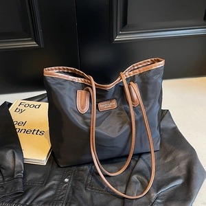 Große Kapazität Damen Nylon Einkaufstasche Einfache Vielseitige Schultertasche Wasserdichte Pendler Handtasche Für Universität Büro Alltag