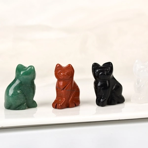 Lot de quatre figurines de chat de 1,5 pouce en cristal naturel sculpté à la main multicolore
