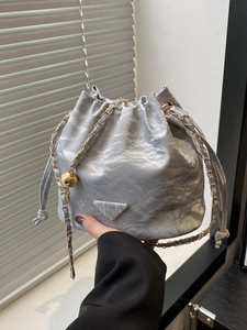 Fashion Retro PU Leder Eimertasche Damen Schulter Umhängetasche Mit Metallkette Kordelzug Verschluss Daily Messenger Bag