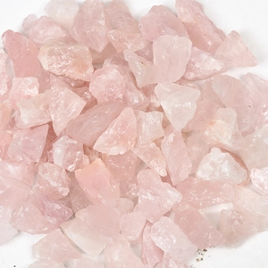 Natural 100g rose quartz raw crystals for fish tanks and aromatherapy diffusers