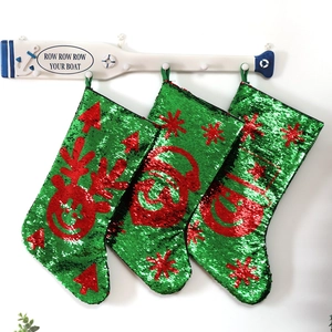 Calza di Natale in Paillettes Rosso Verde Renna Babbo Natale Pupazzo di Neve Modello Ornamento Festivo Decorazioni
