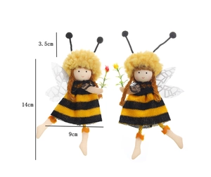 Détail de poupées fées abeilles faites main avec dimensions 14x9 cm en jaune et noir