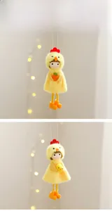Détails de poupées poussins de Pâques en peluche avec capes jaunes et accessoires