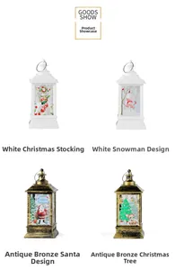 Kerstlantaarns in brons en wit met patronen van sneeuwman, kerstman en een rendier