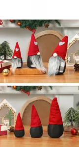 Détails de gnomes de Noël avec chapeaux rouges et barbes blanches en trois tailles