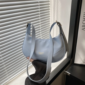 Urban Minimalist PU Leather Lychee Pattern Crescent Hobo Bag For Women Casual Lightweight Zipper Shoulder Crossbody Bag Daily Travel Purse