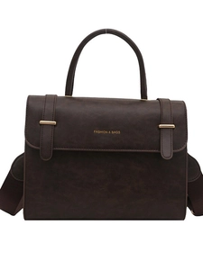 Sac messager vintage marron foncé avec poignée supérieure et large bandoulière en similicuir