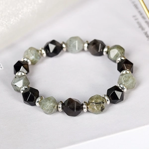 Armband aus facettierten Natursteinen mit Obsidian, Labradorit und silbernen Trennern