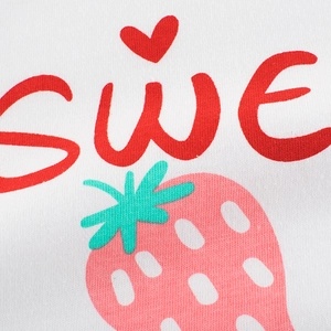 T-shirt bambina a manica lunga in cotone bianco con stampa dolce fragola e cuore