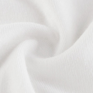 Maglietta bianca in cotone lavorato a maglia per bambina con trama a coste premium