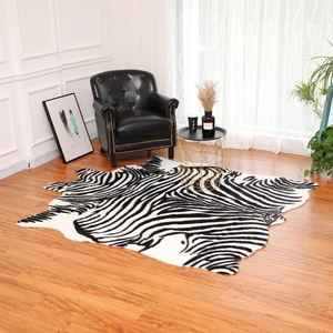 Zebraprint tapijt van imitatiebont met onregelmatige vorm voor woonkamer