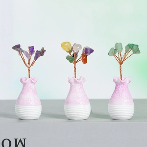 Juego de tres árboles de piedras de cristal natural con bases de cuarzo rosa para el hogar