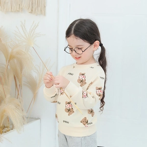 Girl's long-sleeve cream sweatshirt with vintage cartoon bear and Dreamy print