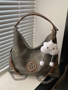 Vintage Large Capacity Denim Canvas Shoulder Bag For Women Washed Hobo Tote With M Logo Metal Chain And Cloud Charm Backpack