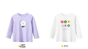Détail de t-shirts à manches longues en coton pour filles en lilas clair et blanc cassé