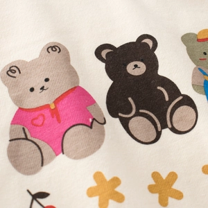 Girls long sleeve cotton t-shirt with cute cartoon bear print and floral pattern