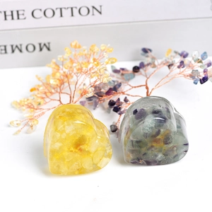 Heart-shaped natural crystal stone resin ornaments for home and office decoration