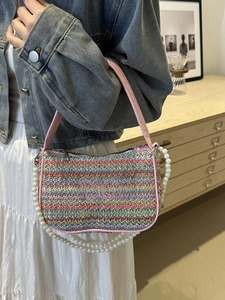 Colorful knitted shoulder bag with pink butterfly embroidery and pearl chain strap