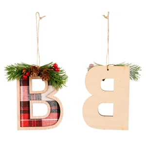 Weihnachtsanhänger Buchstabe B mit rot-schwarzem Karomuster und Kiefernzapfen Dekoration
