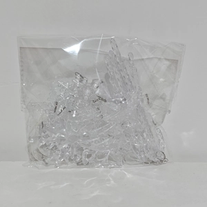 Détails du lot de 14 ornements flocon de neige et glaçon en acrylique avec boucles