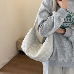 White quilted cloud shoulder bag for women with large capacity and nylon texture