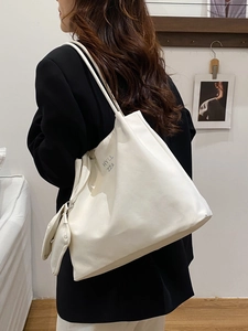 Minimalist large capacity white leather tote bag with matching pendant bag for women