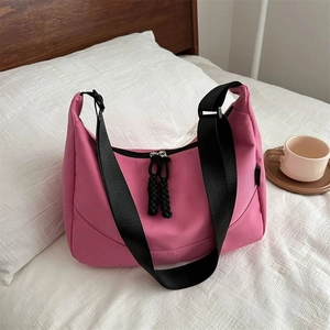 Sac à Bandoulière Hobo en Tissu Oxford pour Femmes Grande Capacité Imperméable Sac Demi-Lune Minimaliste Sac Cabas de Sport