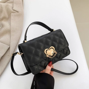 Quilted PU Leather Small Square Bag Women Crossbody Handbag With Heart Lock Gold Chain Elegant Fashion Accessory