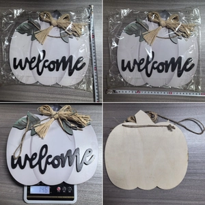 Detailed size and weight measurement of the white welcome pumpkin door hanger decor