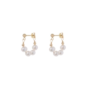 Boucles d'oreilles élégantes en perles dorées avec détails cœur et papillon pour femme