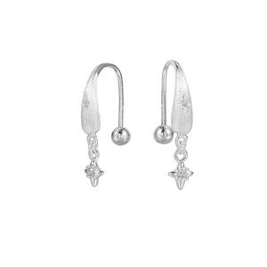 Orecchini a goccia in argento con finitura opaca e pendente a stella in zirconia per donna
