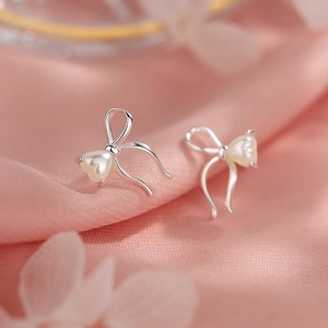 Copper Bow Stud Earrings With Heart Artificial Pearl Delicate Hollow Ribbon Sweet Elegant Fashion Jewelry For Women