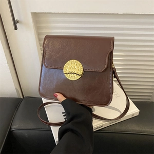 Women Retro PU Leather Shoulder Bag Round Gold Metal Buckle Vintage Flap Crossbody Bag Minimalist Square Purse
