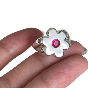 Elegant floral double-layer ring with silver bead chain and pink gemstone center