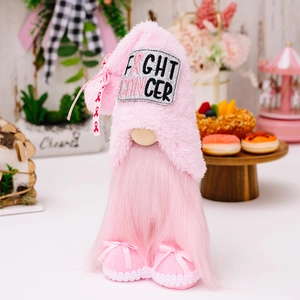 Détail d'un gnome rose pour la lutte contre le cancer du sein avec patch Fight Cancer