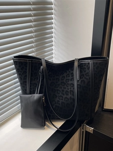 Women Leopard Print Tote Bag Large Capacity Commuting Shoulder Bag With Matching Pouch Fashion Casual PU Leather Handbag