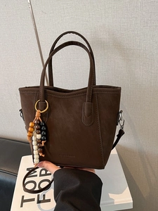 Vintage Wildleder-Optik Damen Beuteltasche PU-Leder Handtasche Mit Holzperlen-Anhänger Schulter Umhängetasche Tote Bag