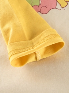 Kinder Langarmshirt aus Baumwolle mit gelben Rippbündchen und süßem Cartoon-Druck