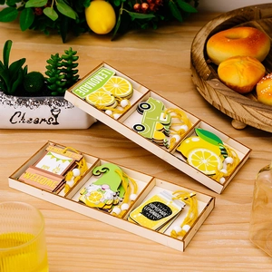 Kit décoration d'été en bois avec citrons, nains et ornements de camions rustiques