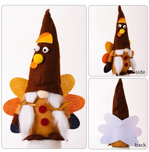 Vues détaillées de face, de côté et de dos d'un gnome de Thanksgiving en forme de dindon