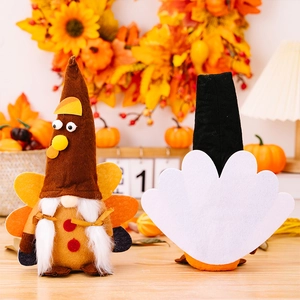 Vues détaillées avant et arrière de gnomes dindons de Thanksgiving avec plumes en éventail